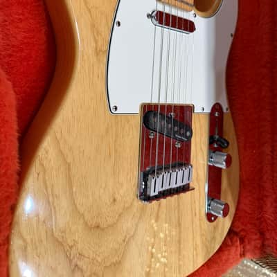 Fender American Series Telecaster with Maple Fretboard 2000 - 2007 - Natural image 2