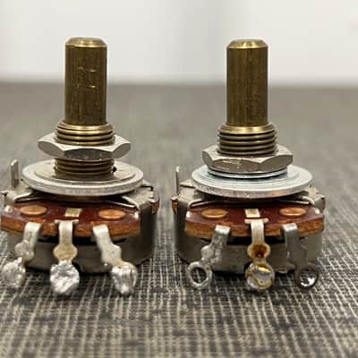 CTS 500k 1965 1966 Potentiometer pot solid shaft crater dish back image 2