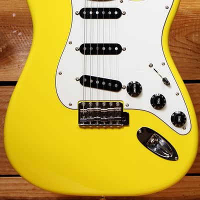 Fender MIJ Limited International Color Stratocaster 2022 - Monaco Yellow 02336 image 7