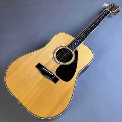 Yamaha L-10 | Reverb