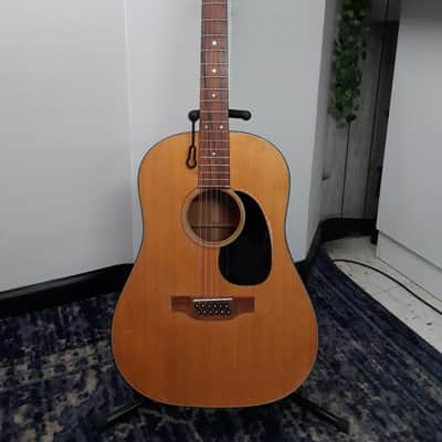 Martin D12-20 12 string w/ case - Consignment image 1