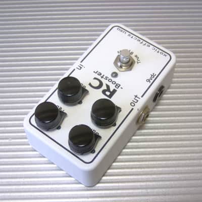 The earliest version & early versions Xotic RC Booster image 4
