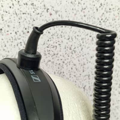 90s Vintage Headphones Sennheiser HD 590 image 8