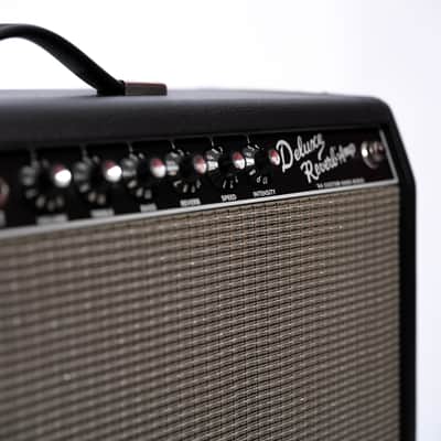 Fender '64 Custom Deluxe Reverb Hand Wired 20-Watt 1x12" Guitar Combo image 4