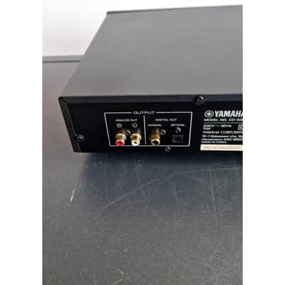 Yamaha CD-S303 - CD Players - Excellent w/ Original Box image 13