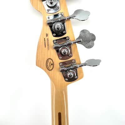 Fender Player Jazz Bass Plus Top with Maple Fretboard 2022 - Blue Burst image 12