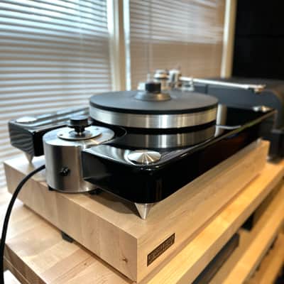 VPI  Aries with JMW Memorial Tonearm image 7