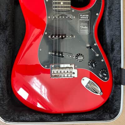 Fender Player Stratocaster with Ebony Fretboard 2018 - 2024 - Ferrari Red image 2