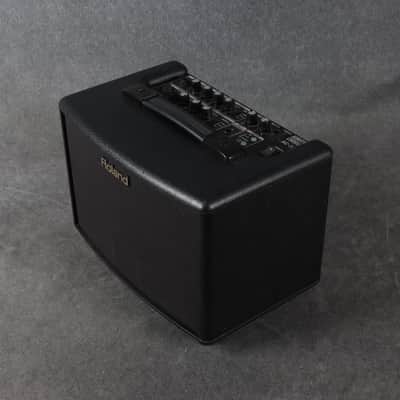 Roland AC-33 Acoustic Amp - 2nd Hand image 5