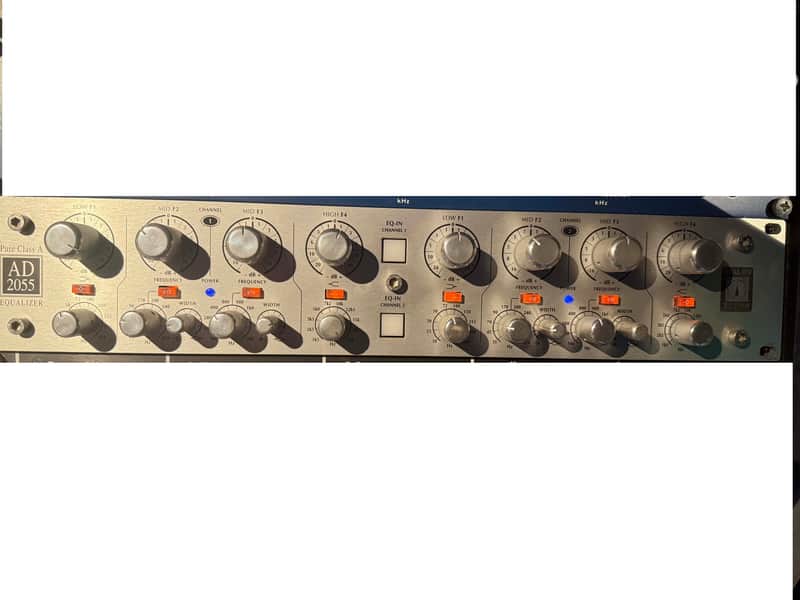 Avalon AD2055 - Pure Class A Stereo Eq 2010s - Grey image 1