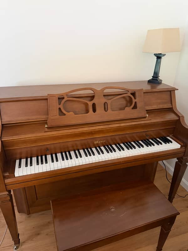 Weber Upright Piano 2012 - Walmut image 1