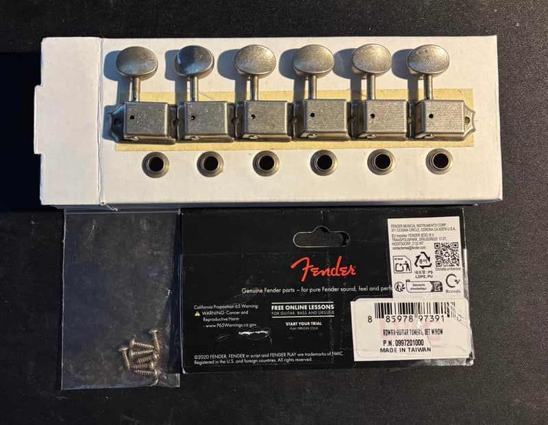 Fender 099-7201-000 Road Worn Stratocaster / Telecaster Tuning Heads (6)