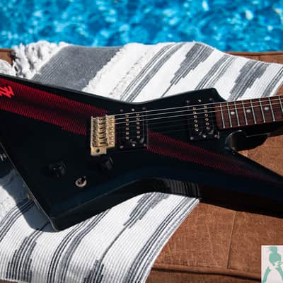 1980 Aria Pro II ZZ Deluxe - Red Thunderbolt = Metal Master