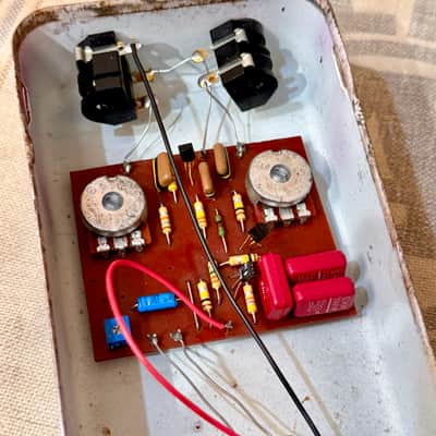 Colorsound Tremolo Narrow Body Circa 1973 - Purple image 8