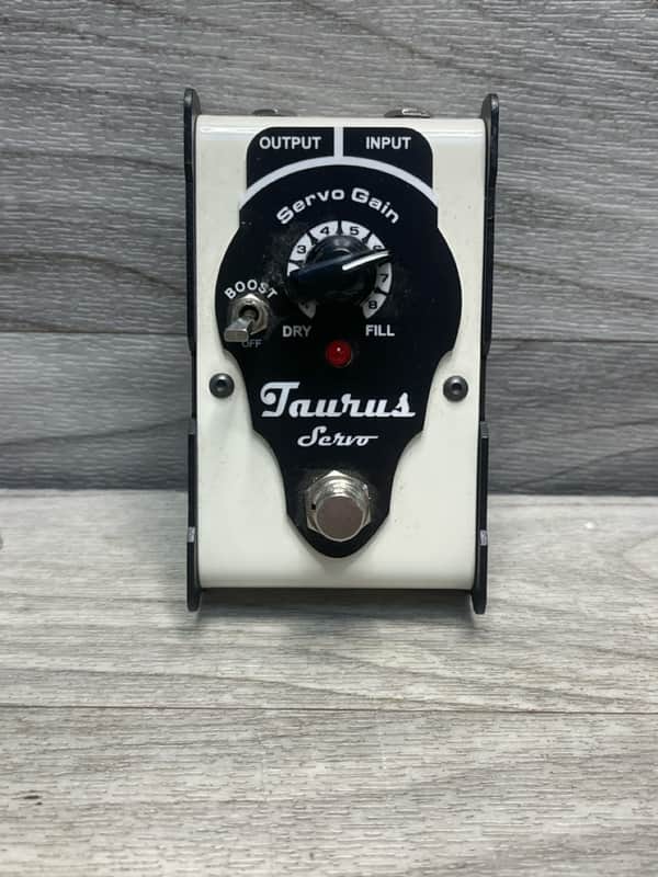 Taurus Servo - Off White image 1