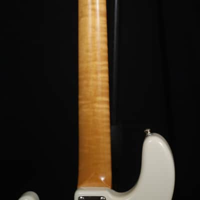 CLEAN Ernie Ball Music Man Stingray Classic GuitarCenter Special Edition  electric bass guitar CLEAN image 6