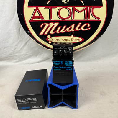 Boss SDE-3 sde3 Dual Digital Delay Pedal with Box image 1