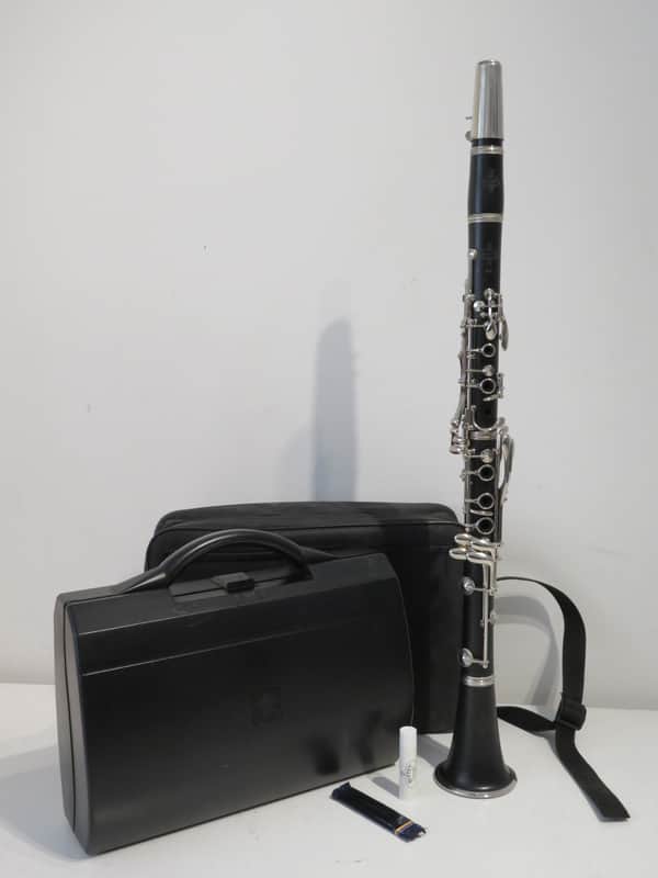 Buffet Crampon B12 Bb Clarinet Outfit - Ideal Student Instrument image 1