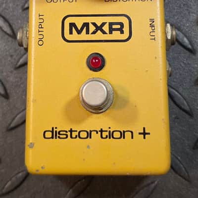 MXR Distortion + 1981 Block Logo LED Power Jack Vintage image 2