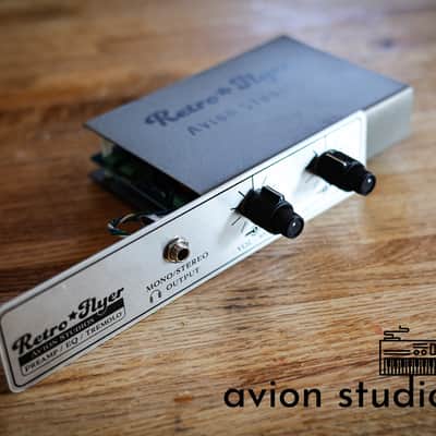 The RetroFlyer - An Active Preamp & Tremolo for Fender Rhodes image 1