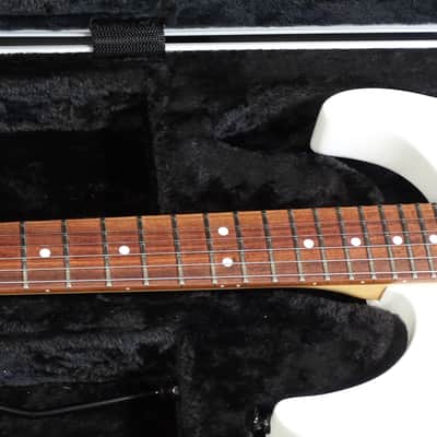 Charvette Model 270 - 1990 image 9