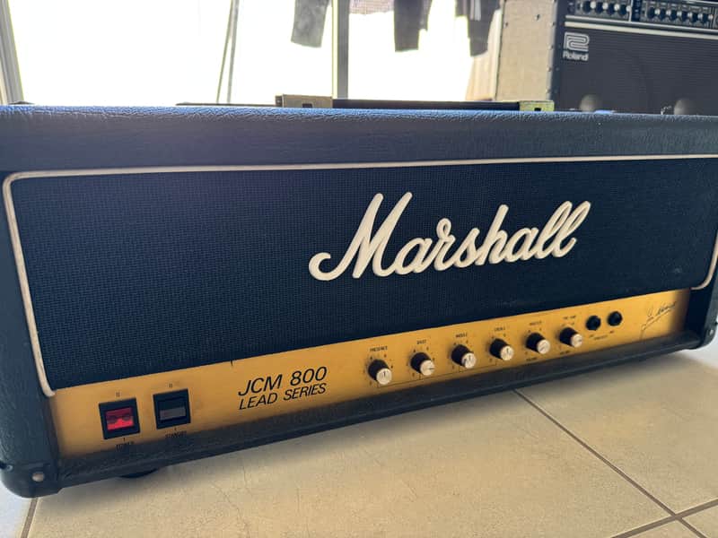 Marshall JCM 800 Lead Series Model 2203 100-Watt Master Volume