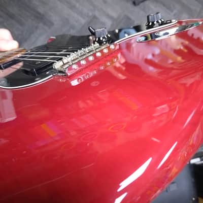 Fender Noventa Stratocaster 2021 - Crimson Red Transparent image 7