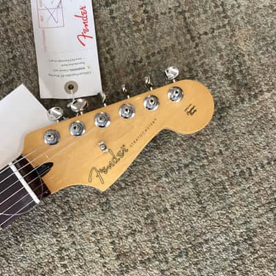 Fender Player II Stratocaster in 3-Color Sunburst image 6
