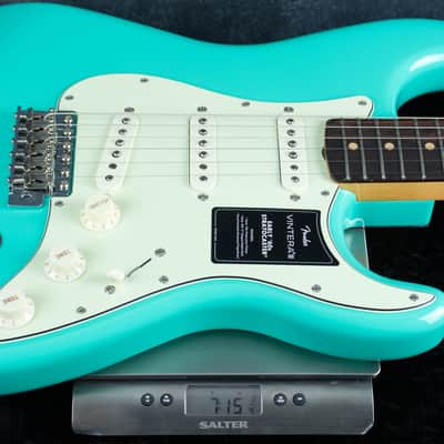 Fender Vintera III Early 60 Strat Rosewood Sea Foam Green MX26012273 image 6