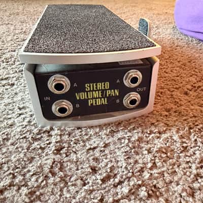 Ernie Ball P0-6165 500K Stereo Volume/Pan Pedal 2010s - Silver image 3