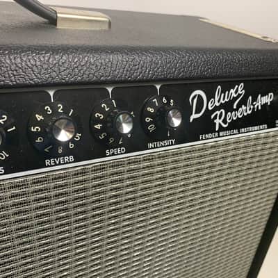 Fender '65 Deluxe Reverb Reissue 22-Watt 1x12" Guitar Combo 1994 - Present - Black imagen 11