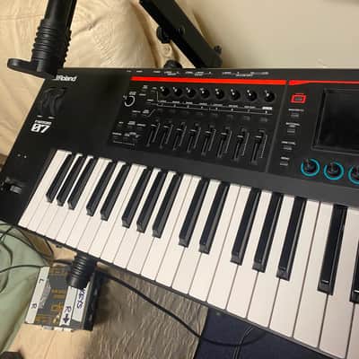 Roland FANTOM-07 76-Key Workstation Keyboard 2022 - Present - Black