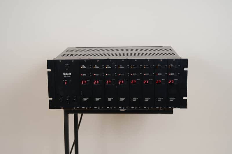 Yamaha TX816 8-Module FM Synthesizer 1984 - Black Bild 1