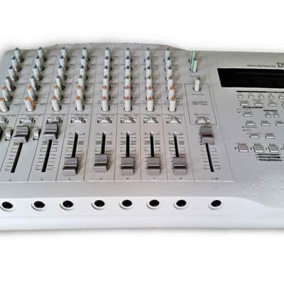 MESA MEZCLAS FOSTEX + GRABADORA MULTIPISTAS DIGITAL DMT-8. image 2