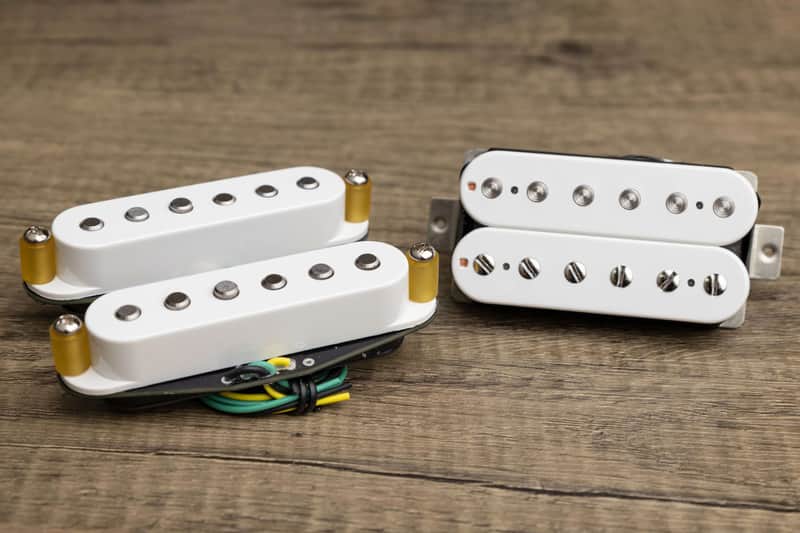 Tonerider Apex Classic HSS Hum Canceling Strat pickup set Left handed/White image 1