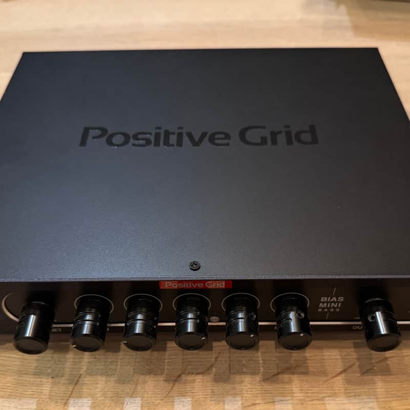 2020s Positive Grid BIAS Mini 300-Watt Bass Amp Head Black