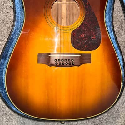 Washburn 12-String Dreadnought Acoustic Sunburst w/ Hard Case image 2