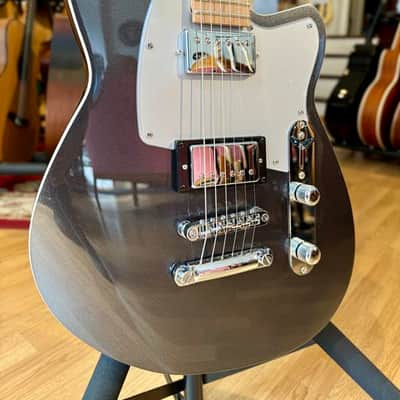 Reverend Charger HB 2024 - Gunmetal image 2