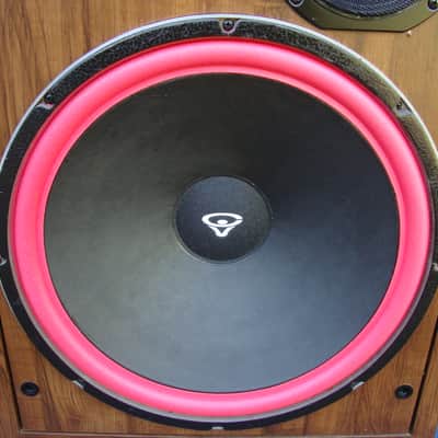 Vintage Cerwin Vega D-9 Floor Speakers - Professionally Re-foamed image 5