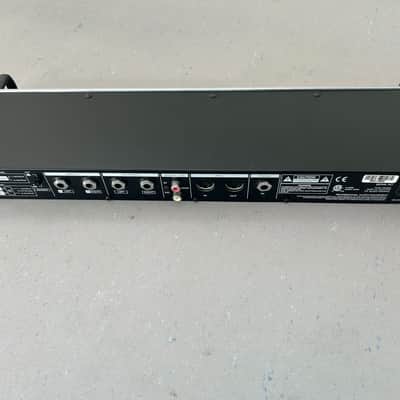 TC Electronic M300 Dual Engine Effects Processor 2000s - Silver image 3