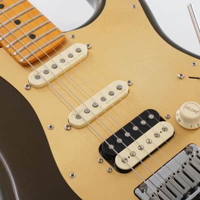 Fender USA Used American Ultra Stratocaster HSS (Texas Tea/Maple) [SN. US22048516] image 9