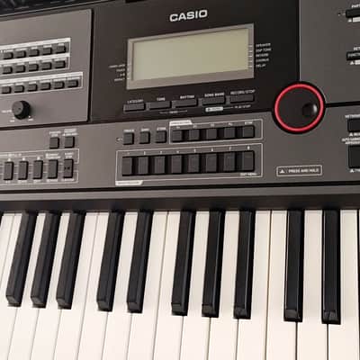 Mint Casio CT-X5000 61-Key Portable Keyboard w/Case! image 3