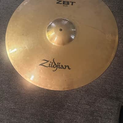 Zildjian Cymbal Safe Hard Case + Zildjian ZBT 20" Rock Ride + 10" Splash image 3