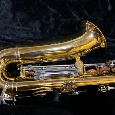 Yamaha YAS-26 Standard Alto Saxophone w Case image 5