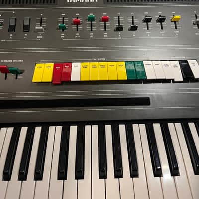 Yamaha CS-60 Polyphonic Synthesizer 1977 - Black image 7