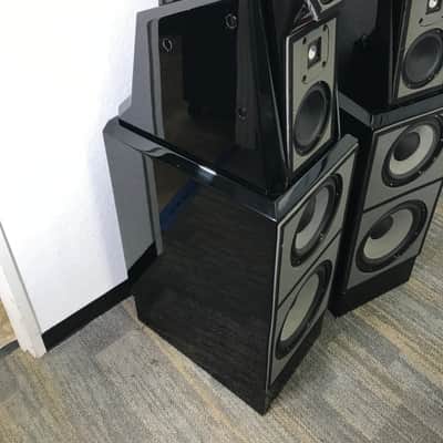 Wilson Audio Maxx Series 2 Towers Speakers (Pair) image 17