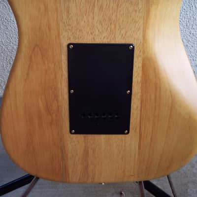 Lotus Stratocaster Style Electric Guitar Japan MIJ L-660 70s-80s Natural Tortoise Pickguard image 17