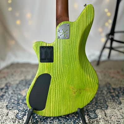 Offbeat Guitars "Jax 4" 32" Medium Scale Bass in Alien Green on Sandblasted Pine, Active EMG Pickups, Hipshot Hardware image 3