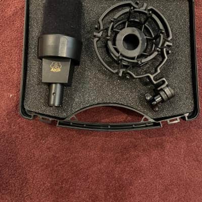 AKG C414 B TLII studio condenser microphone C414B image 2