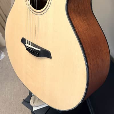Furch Green Baritone BARc-SM with bag image 1